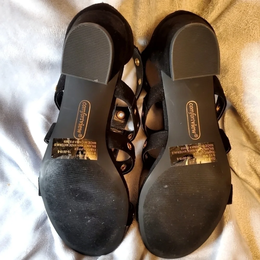 COMFORT VIEW BLACK HEELS 9.5 WW